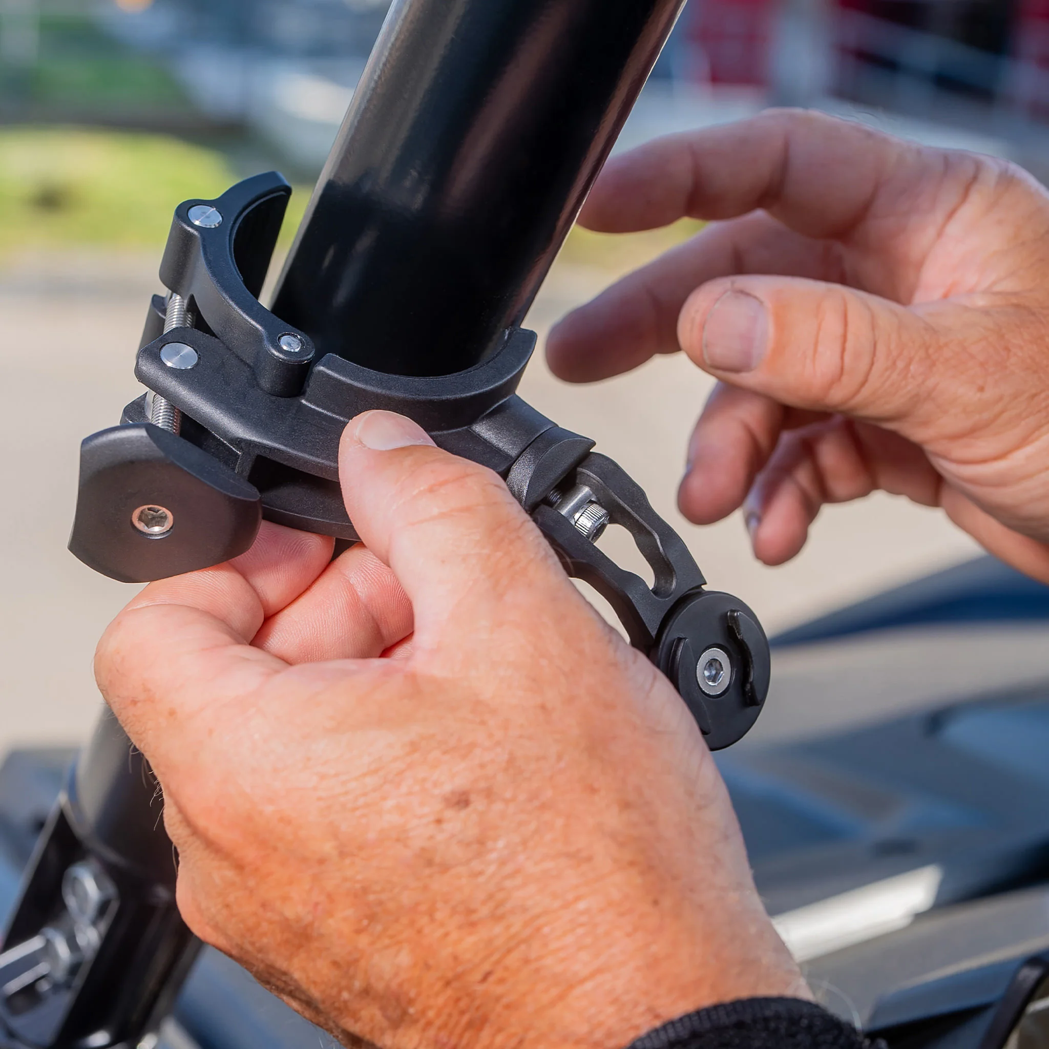 Roll Cage Mount - Image 3