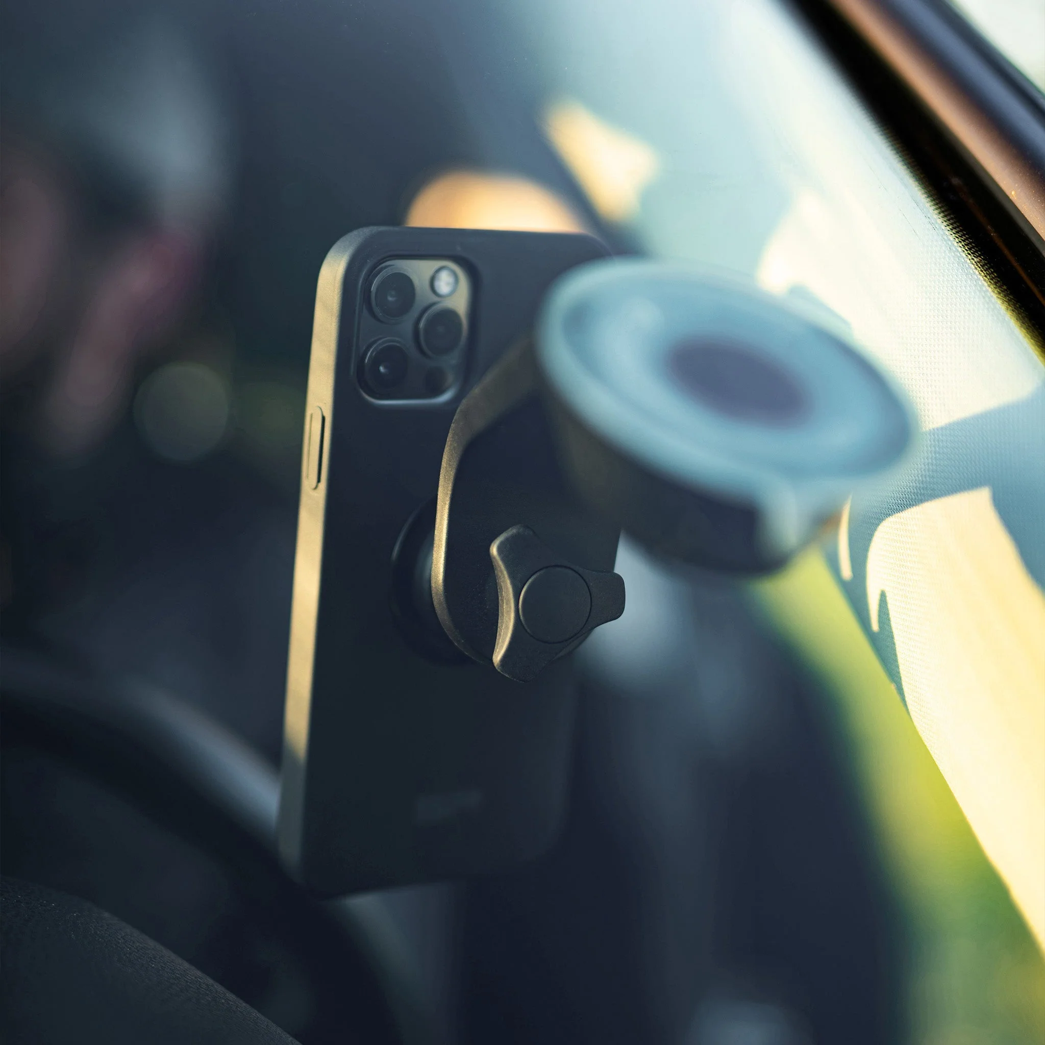 Suction Mount - Image 11